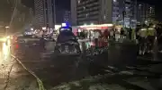 Esenyurt'ta otomobil ve motosiklet çarpıştı: İki kişi yaralandı