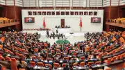 Meclis'te Emniyet Teşkilatı ve İnternet Haber Sitelerine İlişkin Kanun Teklifi Kabul Edildi