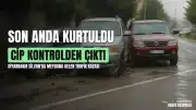 Diyarbakır'da Kontrolden Çıkan Cip, Park Halindeki Araca Çarptı: Yaya Son Anda Kurtuldu
