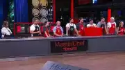MasterChef Türkiye'de 3 Eylül Dokunulmazlık Oyununu Mavi Takım Kazandı, Kırmızı Takımdan Ş. ve C. Eleme Adayı Oldu