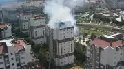 İstanbul Atakent'te 11 Katlı Binada Yangın: 10 Yaralı