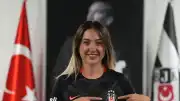 Beşiktaş Kadın Futbol Takımı Berna Yeniçeri Transferini Tamamladı