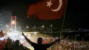 FETÖ'nün 15 Temmuz Darbe Girişimi Süreci ve Perde Arkası