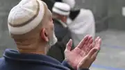 İsrail Meclisi'nde Ezan Sesini Kısıtlamaya Yönelik Yasa Tasarısı Ön Okumadan Geçti