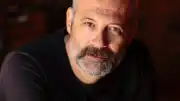 Sanatçı Levent Üzümcü Gözaltına Alındı