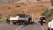 Sivas Divriği'de Şerit İhlali İddiasıyla Trafik Kazası: 1 Ölü, 2 Yaralı