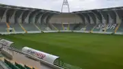 Vanspor'un Yeni Ev Sahibi Akhisar Spor Toto Stadı Oldu
