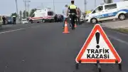 İzmir'de Trafik Kazası: Tanker Otomobile Çarptı, Çift Hayatını Kaybetti