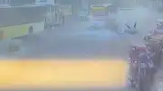 Kağıthane'de Zincirleme Kaza: Motokurye Sürücüsü Yaralandı