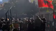Arnavutluk'ta Öğrenci Protestoları Şiddetlendi: Hükümet Binaları Ateşe Verildi