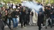 Fransa'da Lise Protestoları Üçüncü Haftasında Genişleyerek Devam Ediyor