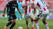 Karadeniz Derbisinde İlk Yarıda 3 Gol ve Kırmızı Kart: Trabzonspor 3-0 Önde