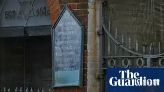 Londra'da Eski Sinagoğa Saldırı Düzenleyen İki Kişi Tutuklandı
