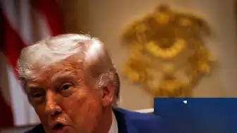 Trump'tan Umman'a Tehdit: 'Ya Davranışınıza Dikkat Edersiniz Ya da Sizi Havaya Uçarız'