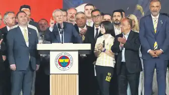 Aziz Yıldırım, Fenerbahçe Başkanlığına Yeniden Seçildi