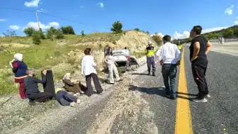 Elazığ-Keban Karayolu'nda Trafik Kazası: 3 Yaralı
