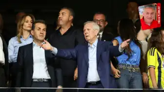 Aziz Yıldırım, 8 Yıl Sonra Yeniden Fenerbahçe Başkanı Seçildi