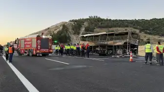 Denizli'de Otobüs Kazasında Hayatını Kaybedenlerin Hikayeleri Yürek Burktu