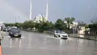 Edirne'de Şiddetli Yağış ve Dolu Ulaşımı Aksattı, Tarım Arazileri Zarar Gördü