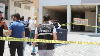 Adana'da Uyuşturucu Bağımlısı Oğlunu Öldüren Baba Gözaltına Alındı