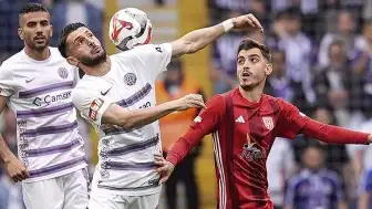 52 Orduspor FK, Ayvalıkgücü Belediyespor'u yenerek 2. Lig'e yükseldi