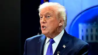 ABD Başkanı Trump: İran'a Saldırılar 'Süreliğine' Ertelendi