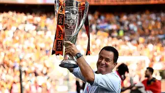 Acun Ilıcalı, Hull City'nin Premier Lig'e Yükselişini Wembley'de Kutladı