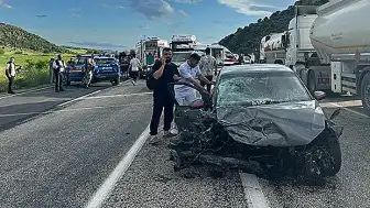 Adıyaman'da Trafik Kazası: 3 Kişi Hayatını Kaybetti, 4 Yaralı