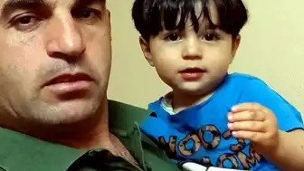 Baba-oğul yan yana toprağa verildi: Çekyattan düşen çocuk, ardından kazada hayatını kaybeden baba