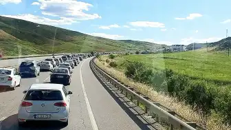 Bayram Tatili Sonrası Ankara ve İzmir Yolları Tamamen Kilitlendi