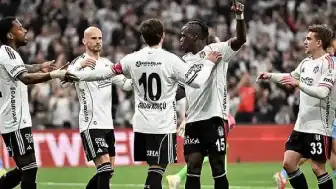 Beşiktaş, Çaykur Rizespor Maçında 2-0 Geriden Gelerek Beraberliği Kurtardı