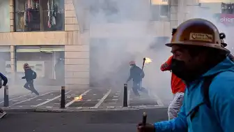 Bolivya'da Madenciler Protesto Ediyor: Ülke Genelinde Yollar Kapandı