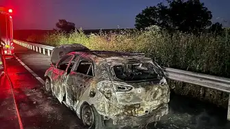 Çorlu'da Seyir Halindeki Otomobil Alev Aldı