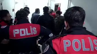 Erzurum'da Anneanne Bıçakla Yaralandı, Torunu Gözaltına Alındı