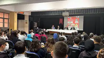 Eskişehir'de Meslek Liselerinin Önemi ve Girişimcilik Konferansı Düzenlendi