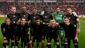 Galatasaray'da En Fazla Süre Alan Futbolcu Abdülkerim Bardakcı Oldu