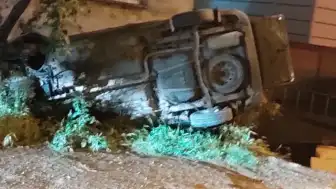 Giresun'da Hafif Ticari Araç Apartman Boşluğuna Düştü