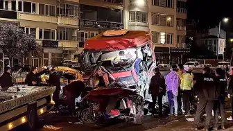 Giresun'da Trafik Kazası: 5 Kişi Hayatını Kaybetti, 5 Kişi Yaralandı