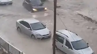 Hatay ve Osmaniye'de Sağanak Yağış Hayatı Olumsuz Etkiledi