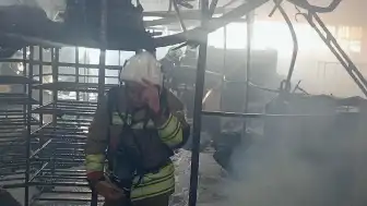 Hatay'da İş Yerinde Yangın: Alevler Kontrol Altına Alındı