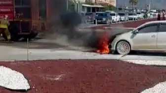 Hatay'da Seyir Halindeki Otomobil Alev Aldı