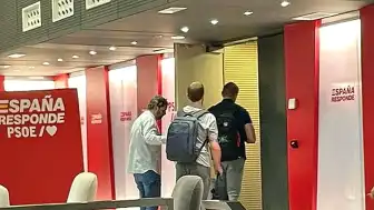 İspanya'da Yolsuzluk Soruşturması Kapsamında Başbakan Sanchez'in Partisi PSOE'nin Genel Merkezine Baskın Düzenlendi