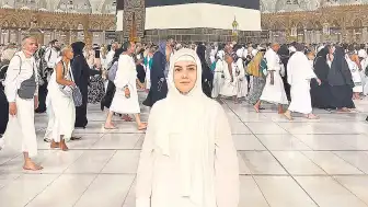 Kabe'de Umre Heyecanı: Gözyaşları ve Maneviyat Dolu Anlar