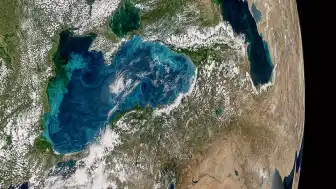 Karadeniz'de Üç Tankere İHA Saldırısı: Mürettebat Güvende