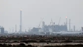 Katar, Savaş Başlangıcından Bu Yana İlk LNG Sevkiyatını Hürmüz Boğazı'ndan Yaptı