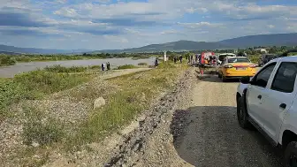 Kelkit Çayı'na Düşen Araçtan Kaybolan 2 Kişi İçin Arama Başlatıldı