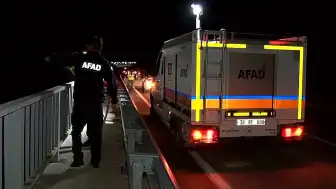 Kızılırmak'a Düşen Kişi İçin Botlarla Arama Yapıldı