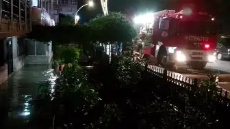 Kocaeli'nin Karamürsel İlçesinde Şiddetli Sağanak Hayatı Olumsuz Etkiledi