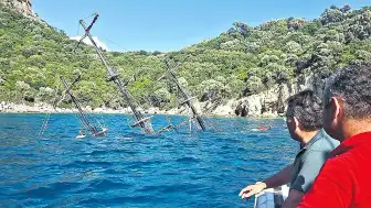 Marmaris'te Batan Teknede 148 Kişi Kurtarıldı