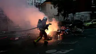 PSG'nin Şampiyonlar Ligi Zaferi Sonrası Fransa'da Olaylar: 426 Gözaltı, 7 Polis Yaralı